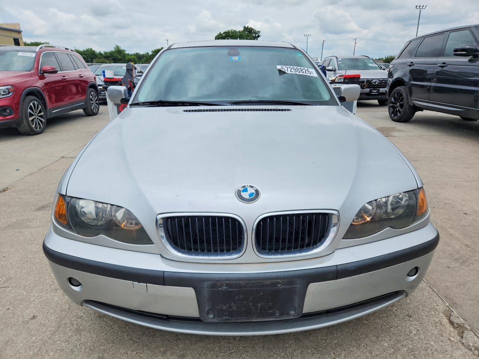 2004 BMW 3 series VIN WBAEV33404KR27451 COPART salvage auction — SIDE, Tx - Salvage Vehicle Title, sold $500 on 2026-07-13 (photo 5)