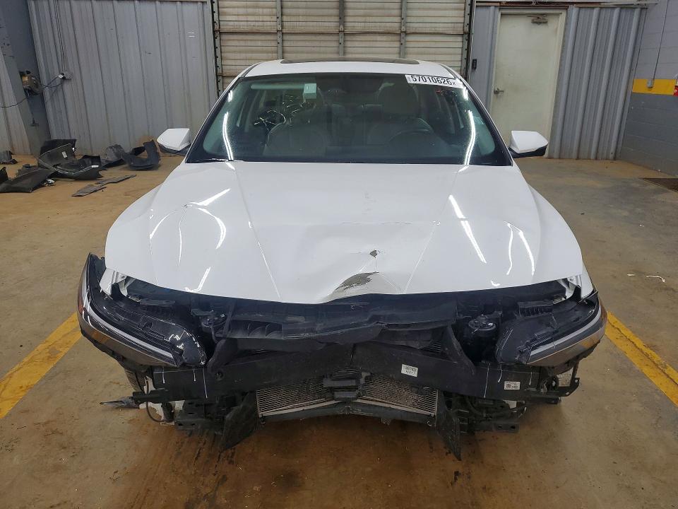 2024 Hyundai Elantra VIN KMHLP4DG1RU834187 COPART salvage auction — REAR END, FL - DLR ONLY CERT OF DESTRUCTION, sold $5,600 on 2026-07-29 (photo 5)