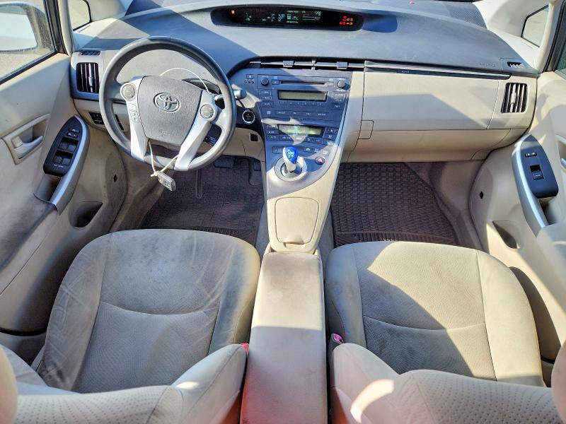 2010 Toyota Prius VIN JTDKN3DU8A0142512 COPART salvage auction — MINOR DENT/SCRATCHES, CA - DIS/DLR/EXP ONLY CLEAN TITLE, sold $1,200 on 2026-07-14 (photo 8)