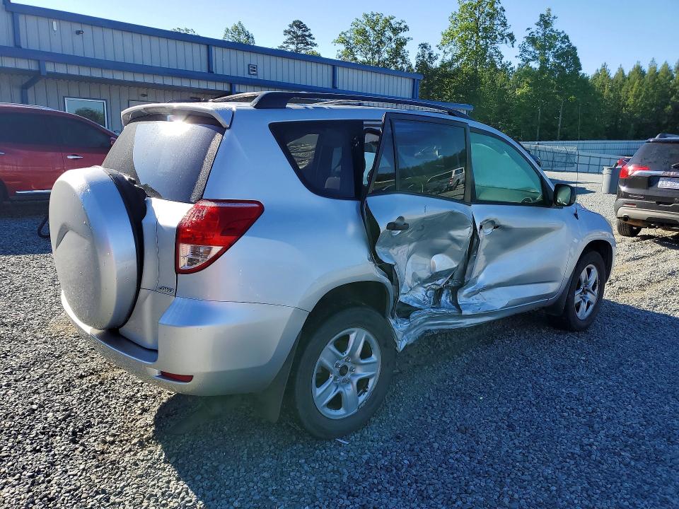 2007 Toyota Rav 4 VIN JTMBD33V075069449 COPART salvage auction — SIDE, Nc - Salvage Certificate Of Title, sold $1,450 on 2026-07-09 (photo 3)