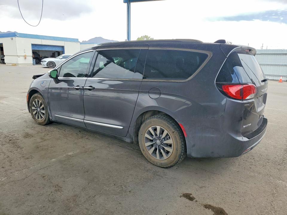 2020 Chrysler Pacifica VIN 2C4RC1N70LR257728 COPART salvage auction — FRONT END, Nm - Cert Of Title-Salvage, sold $1,300 on 2026-07-24 (photo 2)