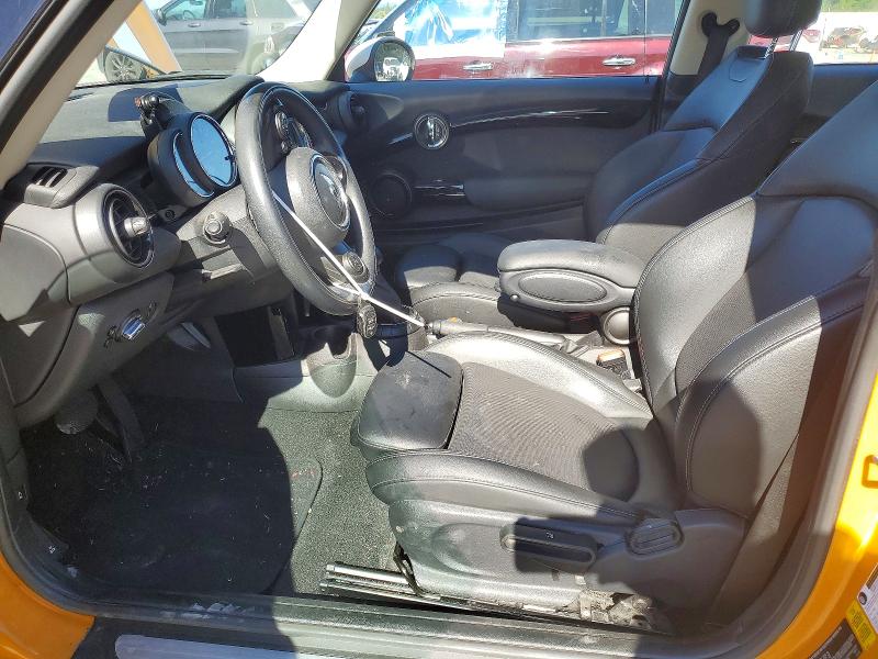 2017 Mini Cooper VIN WMWXP7C38H2A46572 COPART salvage auction — SIDE, Salvage Title, sold $2,950 on 2026-08-17 (photo 7)