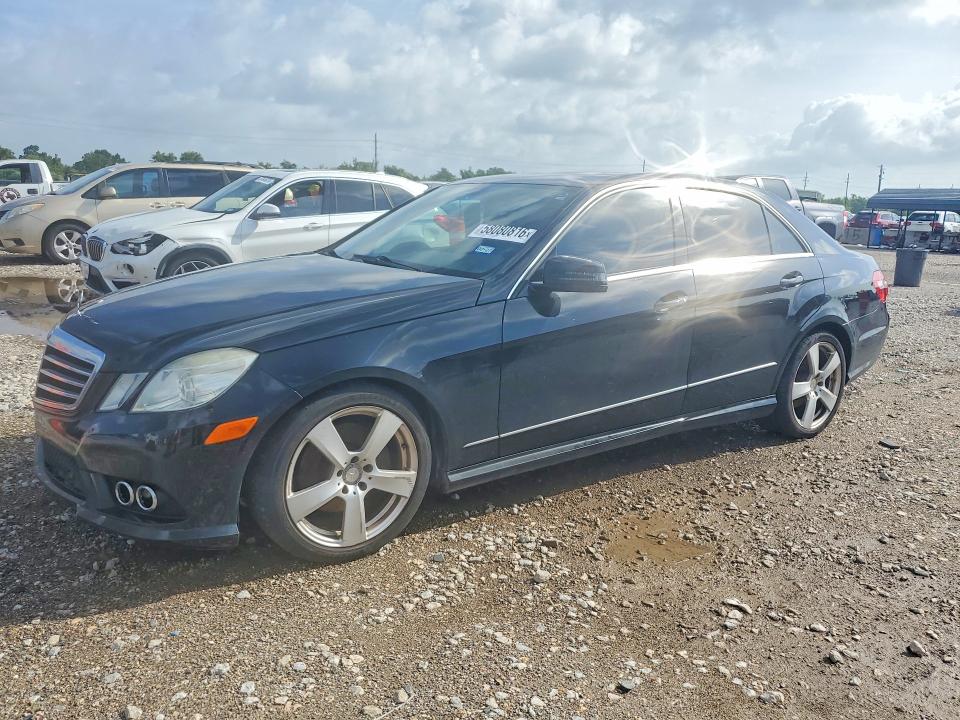 2010 Mercedes-benz E-klasse VIN WDDHF5GB8AA033237 COPART salvage auction — REAR END, TX - SALVAGE VEHICLE TITLE, sold $1,250 on 2026-07-30 (photo 1)