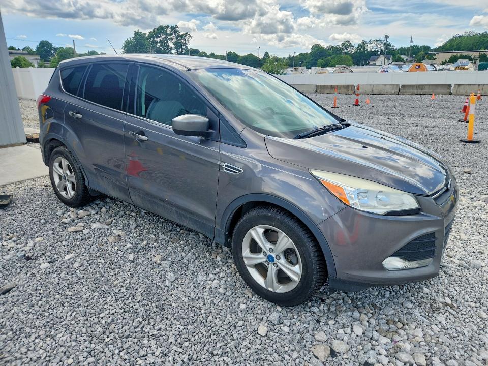2013 Ford VIN 1FMCU9G92DUC68164 COPART salvage auction — MINOR DENT/SCRATCHES, Oh - Certificate Of Title, sold $1,000 on 2026-07-02 (photo 4)