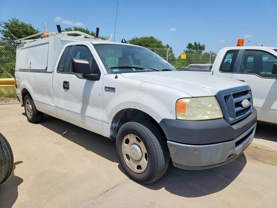2008 Ford F-150 lightning VIN 1FTRF12208KD01703 COPART salvage auction — NORMAL WEAR, TX - CERTIFICATE OF TITLE, sold $2,450 on 2026-07-09 (photo 4)