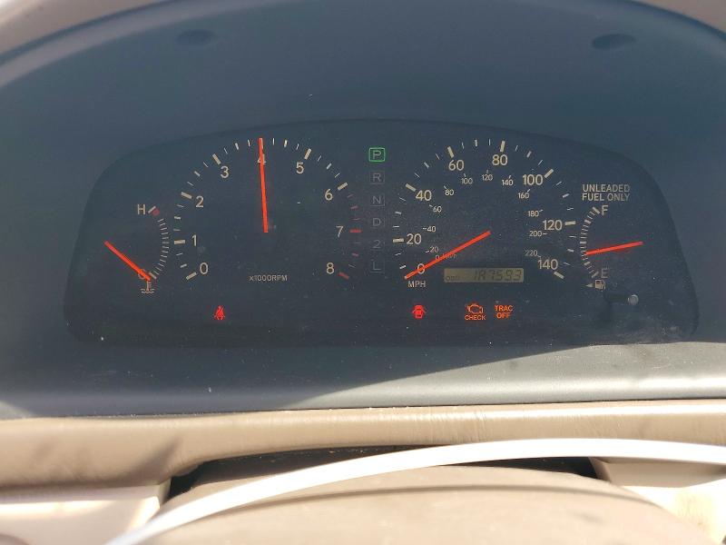 2000 Lexus ES VIN JT8BF28G3Y0285033 COPART salvage auction — FRONT END, Al - Cert Of Title-Salvage Title, sold $425 on 2026-07-09 (photo 9)