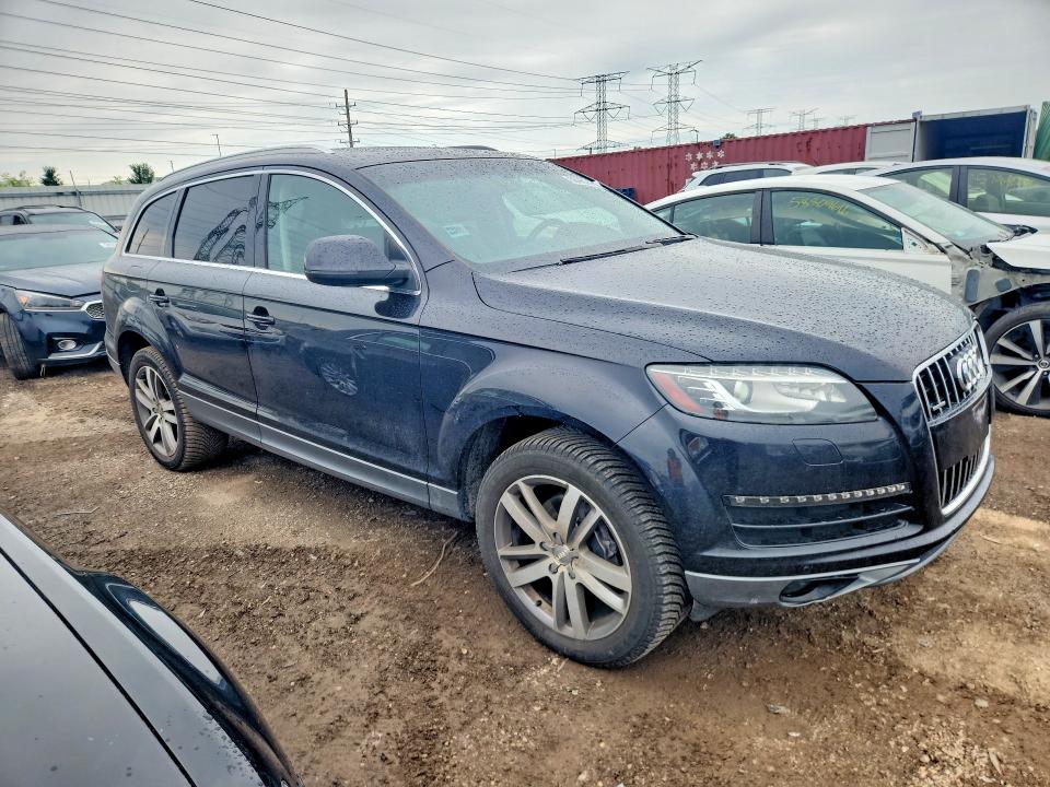 2010 Audi Q7 VIN WA1LYAFE1AD007025 COPART salvage auction — NORMAL WEAR, Il - Certificate Of Title, sold $250 on 2026-07-28 (photo 4)