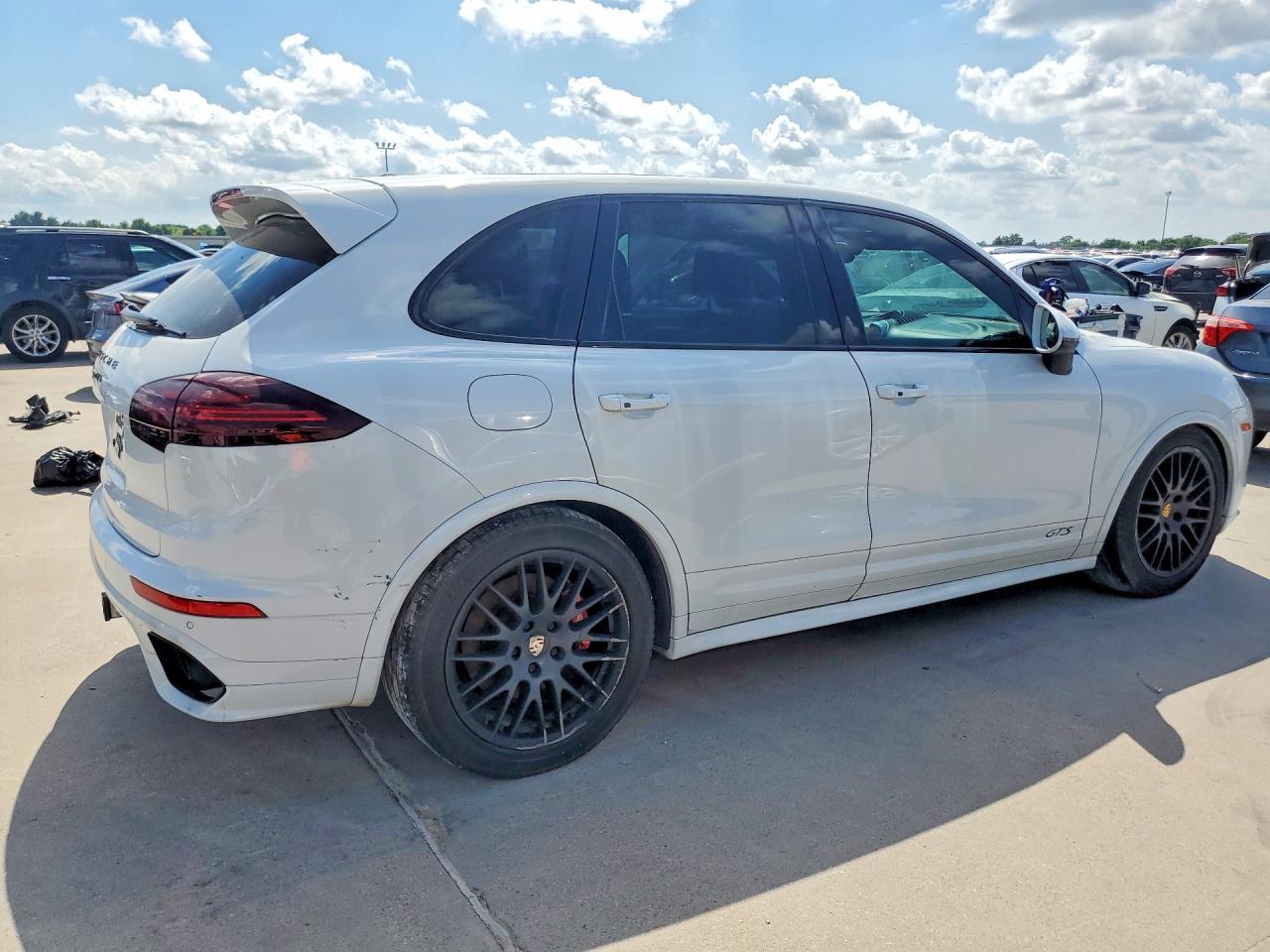 2016 Porsche Cayenne VIN WP1AD2A28GLA78473 COPART salvage auction — Minor Dent/Scratches, TX - CERTIFICATE OF TITLE, sold $9,700 on 2026-07-02 (photo 3)