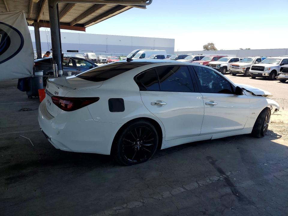 2019 Infiniti VIN JN1EV7AP2KM515902 COPART salvage auction — VANDALISM, Ca - Dis/Dlr/Exp Only Clean Title, sold $625 on 2026-07-21 (photo 3)