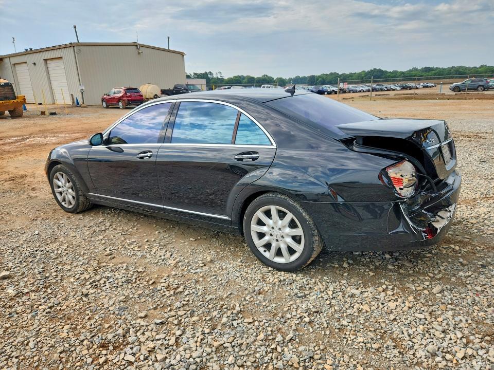 2007 Mercedes-benz S-klasse VIN WDDNG71XX7A144462 COPART salvage auction — REAR END, AL - CERT OF TITLE-SALVAGE TITLE, sold $925 on 2026-07-29 (photo 2)