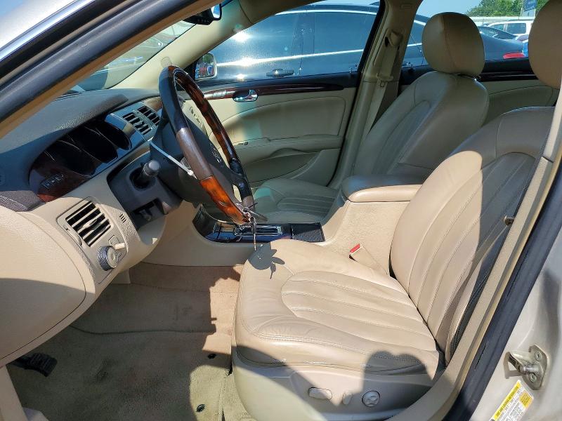 2009 Buick Lucerne VIN 1G4HD57M49U116851 COPART salvage auction — MINOR DENT/SCRATCHES, Va - Certificate Of Title, sold $400 on 2026-07-06 (photo 7)