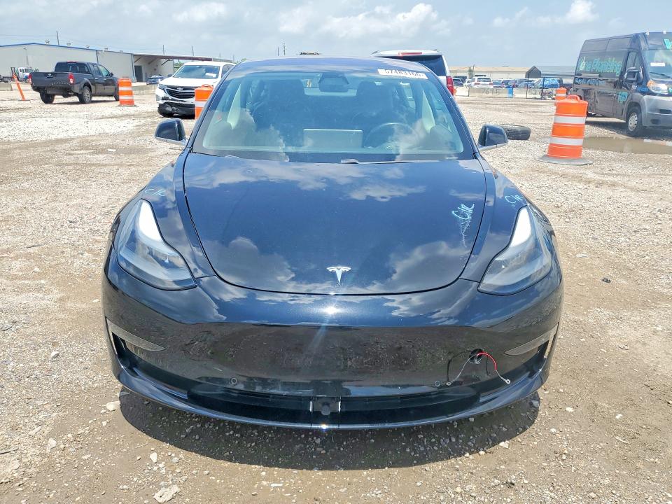 2019 Tesla VIN 5YJ3E1EAXKF304382 COPART salvage auction — HAIL, Salvage Title, sold $7,000 on 2026-07-16 (photo 5)