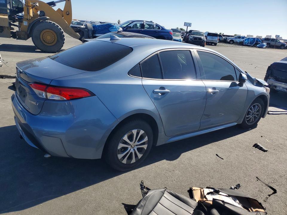 2022 Toyota Corolla VIN JTDEAMDE5N3008892 COPART salvage auction — FRONT END, Ca - Salvage Certificate, sold $4,600 on 2026-07-08 (photo 3)