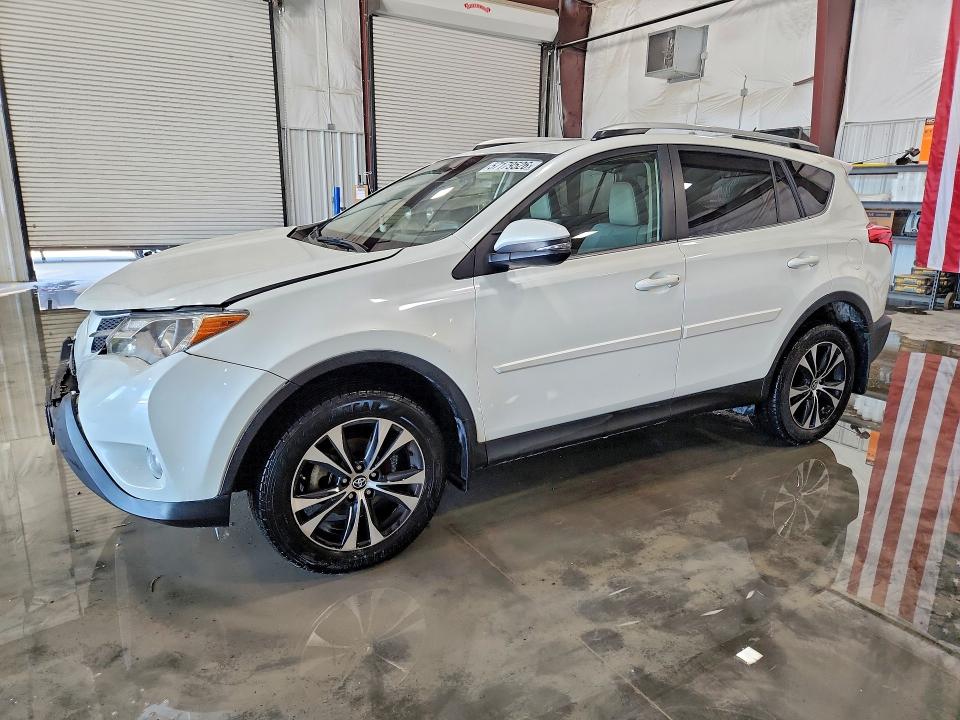 2015 Toyota Rav 4 VIN JTMDFREV0FD163645 COPART salvage auction — FRONT END, Il - Salvage Certificate, sold $7,000 on 2026-07-22 (photo 1)