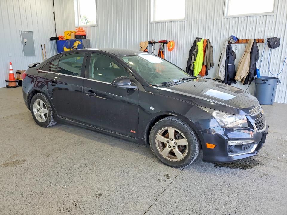 2015 Chevrolet Cruze VIN 1G1PC5SB4F7160697 COPART salvage auction — NORMAL WEAR, Mt - Certificate Of Title, sold $550 on 2026-07-02 (photo 4)