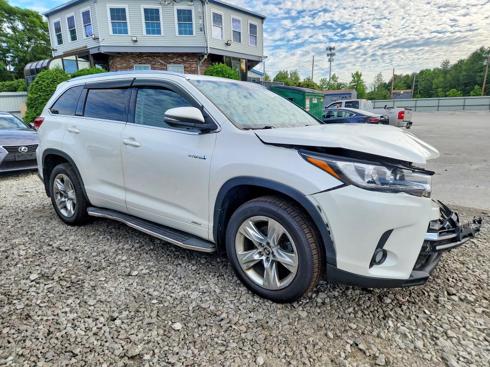 2018 Toyota Highlander hybrid VIN 5TDDGRFH7JS051461 COPART salvage auction — FRONT END, MA - CERT OF TITLE-SALVAGE, sold $6,200 on 2026-07-29 (photo 4)