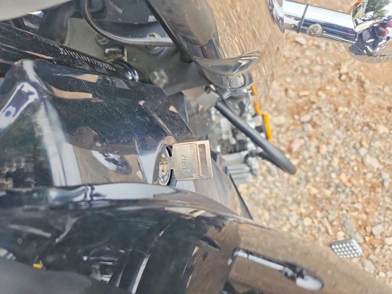 2001 Suzuki Vl800 VIN JS1VS54A812102632 COPART salvage auction — FRONT END, OK - CERT OF TITLE-SALVAGE, sold $225 on 2026-07-23 (photo 8)