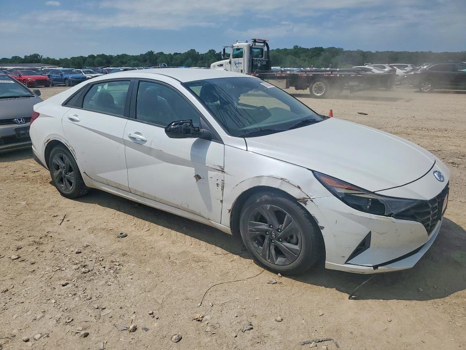 2021 Hyundai Elantra VIN 5NPLM4AG8MH022597 COPART salvage auction — SIDE, Ks - Dealer Only Clean Title, sold $1,650 on 2026-07-07 (photo 4)