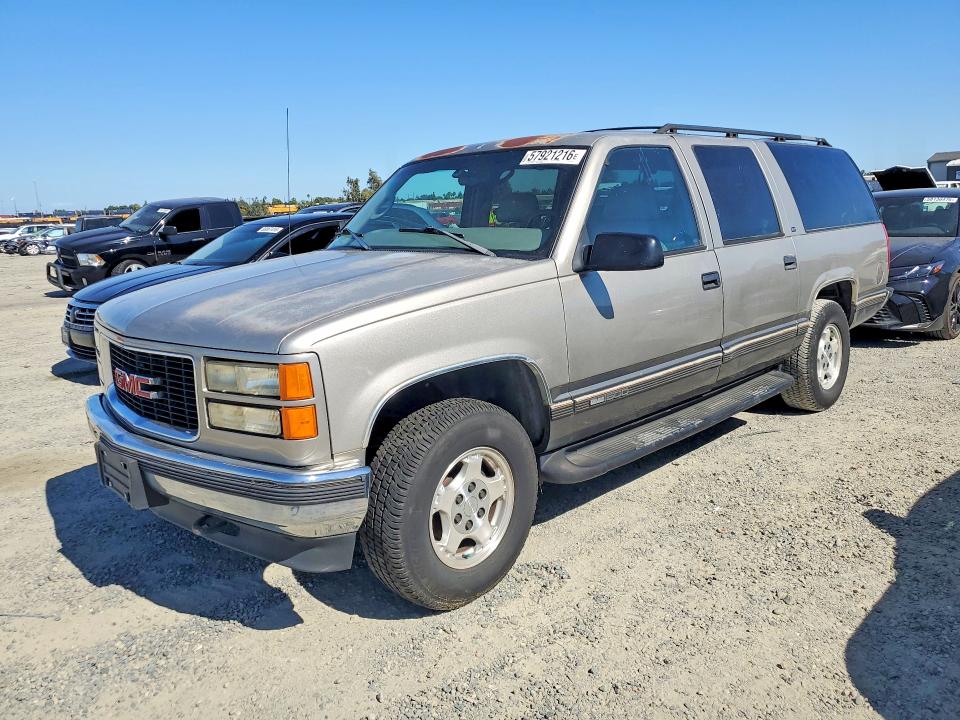1999 Gmc Suburban VIN 1GKFK16R5XJ757047 COPART salvage auction — FRONT END, Ca - Dis/Dlr/Exp Only Clean Title, sold $375 on 2026-07-02 (photo 1)