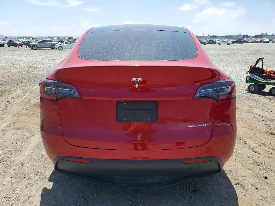 2023 Tesla Model y VIN 7SAYGDEE4PF800860 COPART salvage auction — REAR END, Ca - Salvage Certificate, sold $9,800 on 2026-07-21 (photo 6)