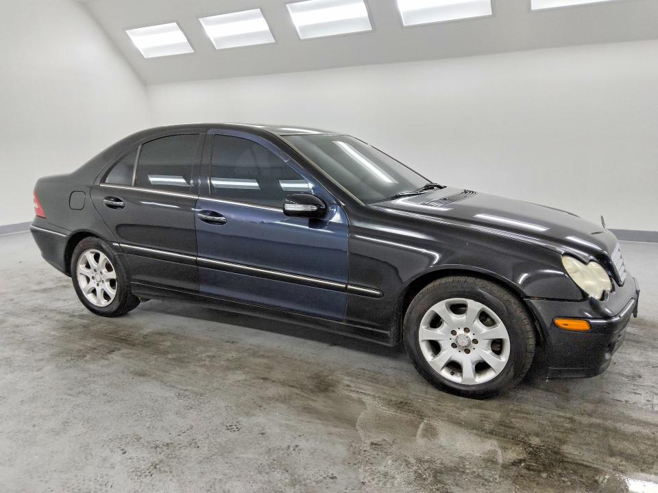 2006 Mercedes-benz C class VIN WDBRF92H66F765666 COPART salvage auction — UNDERCARRIAGE, MS - CERTIFICATE OF TITLE, sold $150 on 2026-07-21 (photo 4)