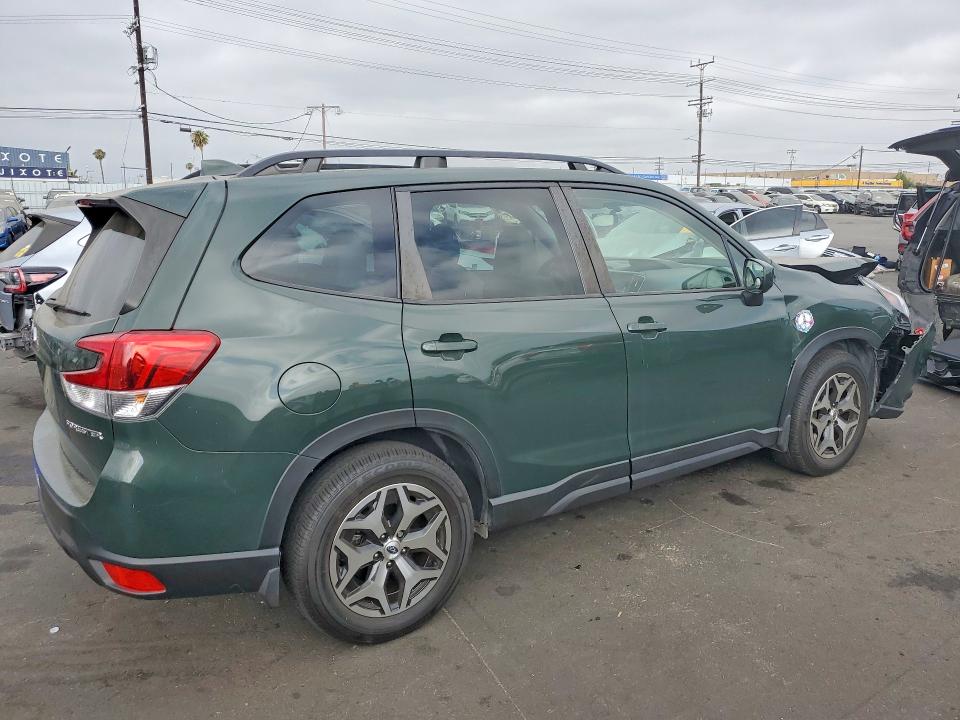 2023 Subaru Forester VIN JF2SKAEC4PH540119 COPART salvage auction — FRONT END, Ca - Salvage Certificate, sold $9,000 on 2026-07-08 (photo 3)