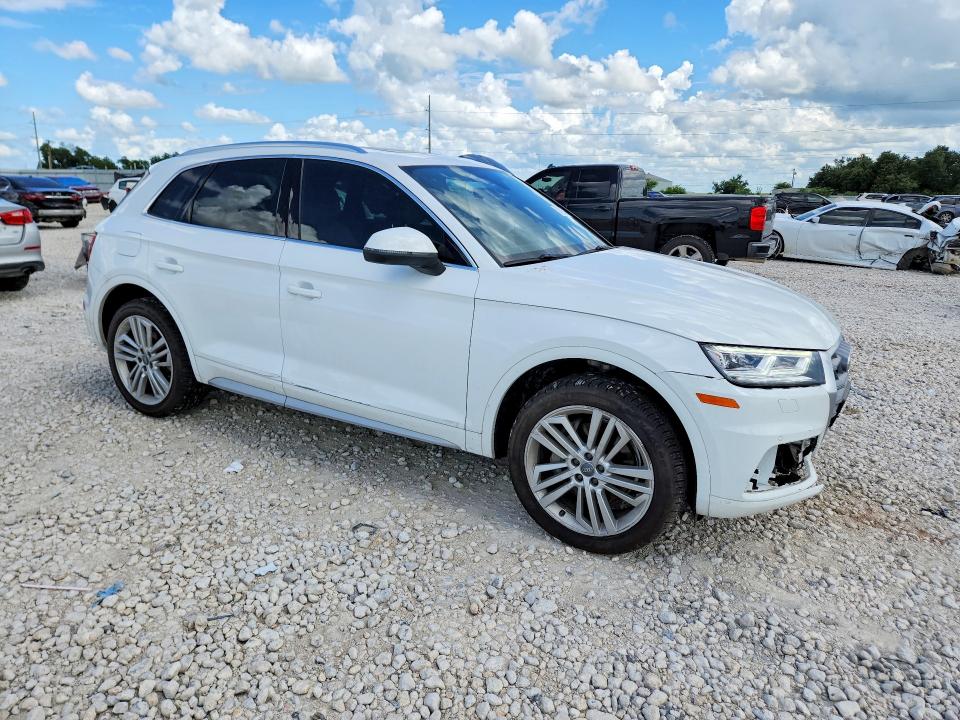 2018 Audi Q5 VIN WA1BNAFY2J2211312 COPART salvage auction — FRONT END, TX - SALVAGE VEHICLE TITLE (P), sold $8,000 on 2026-07-16 (photo 4)