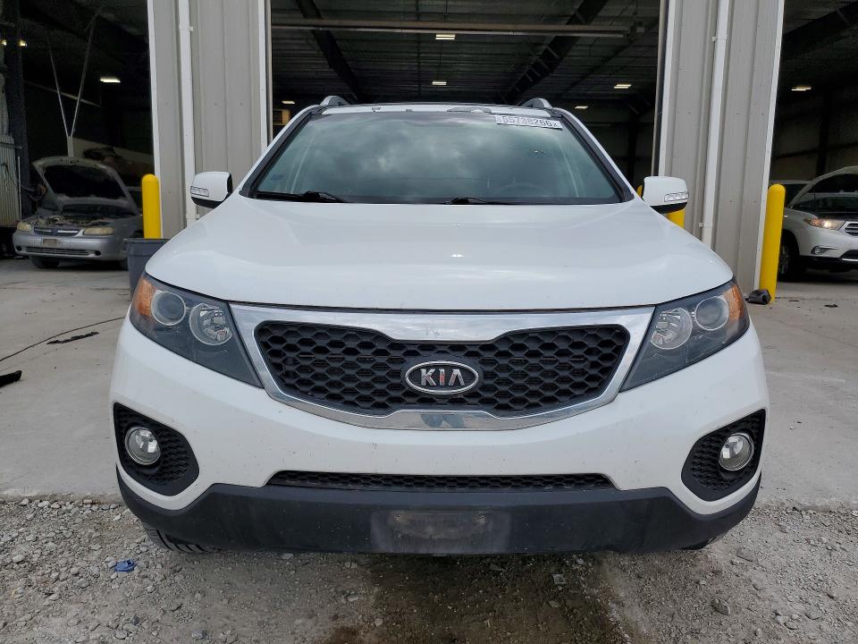 2013 Kia Sorento VIN 5XYKUDA22DG342344 COPART salvage auction — UNDERCARRIAGE, Ne - Cert Of Title-Salvage, sold $275 on 2026-07-21 (photo 5)