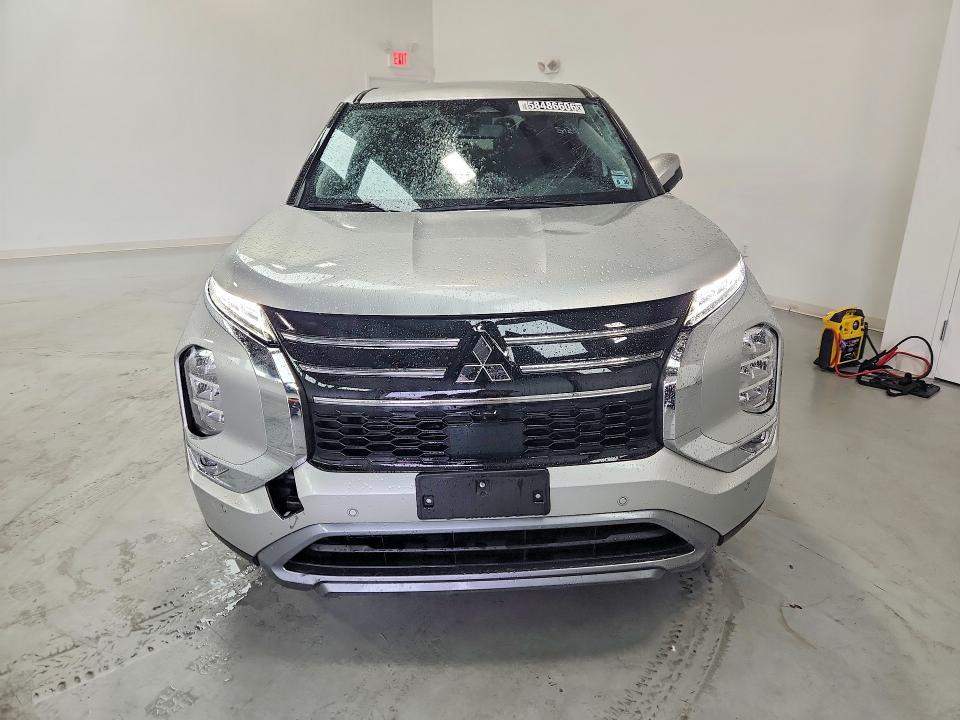 2025 Mitsubishi Outlander VIN JA4J3VA84SZ032794 COPART salvage auction — SIDE, AZ - CERT OF TITLE - SALVAGE (P), sold $6,500 on 2026-07-27 (photo 5)