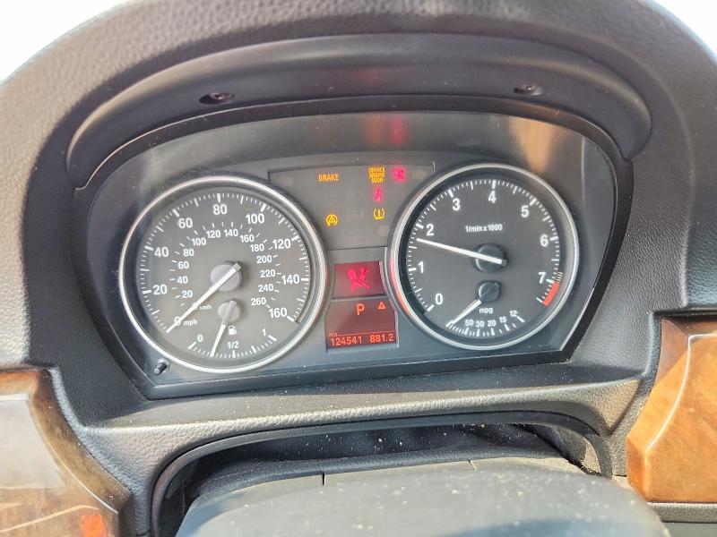 2009 BMW 3er VIN WBAPH57529NM33497 COPART salvage auction — FRONT END, Ut - Salvage Certificate, sold $575 on 2026-07-28 (photo 9)