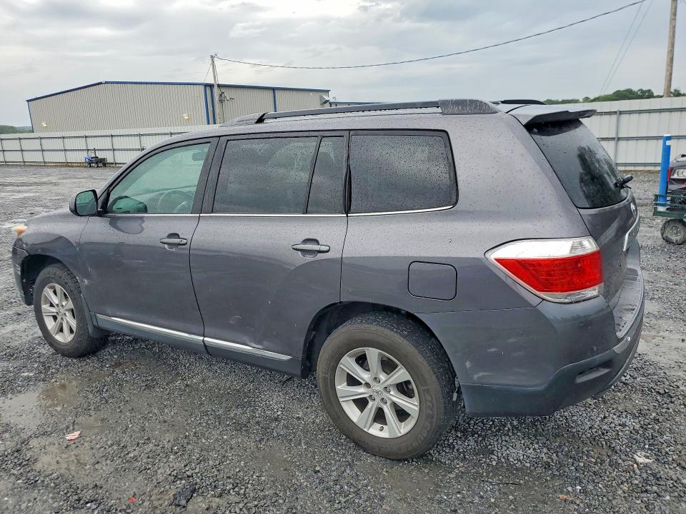 2011 Toyota Highlander VIN 5TDZA3EHXBS010846 COPART salvage auction — FRONT END, Nc - Salvage Certificate Of Title, sold $4,050 on 2026-07-08 (photo 2)