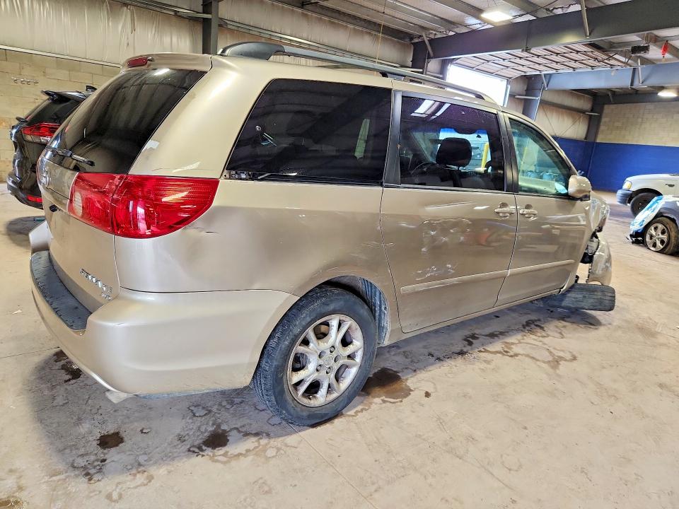2006 Toyota Sienna VIN 5TDBA22C66S058225 COPART salvage auction — FRONT END, PA - CERTIFICATE OF SALVAGE, sold $750 on 2026-07-15 (photo 3)