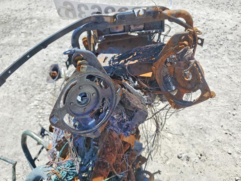 2004 Yamaha Xvz13 tf VIN JYAVP04E64A007540 COPART salvage auction — BURN, In - Bill Of Sale - Parts Only, sold $25 on 2026-08-18 (photo 7)