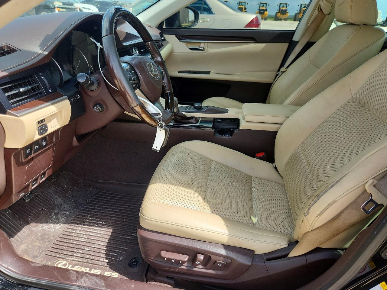 2017 Lexus ES 350 VIN 58ABK1GG3HU054042 COPART salvage auction — Front End, TX - SALVAGE VEHICLE TITLE (P), sold $6,500 on 2026-07-09 (photo 7)