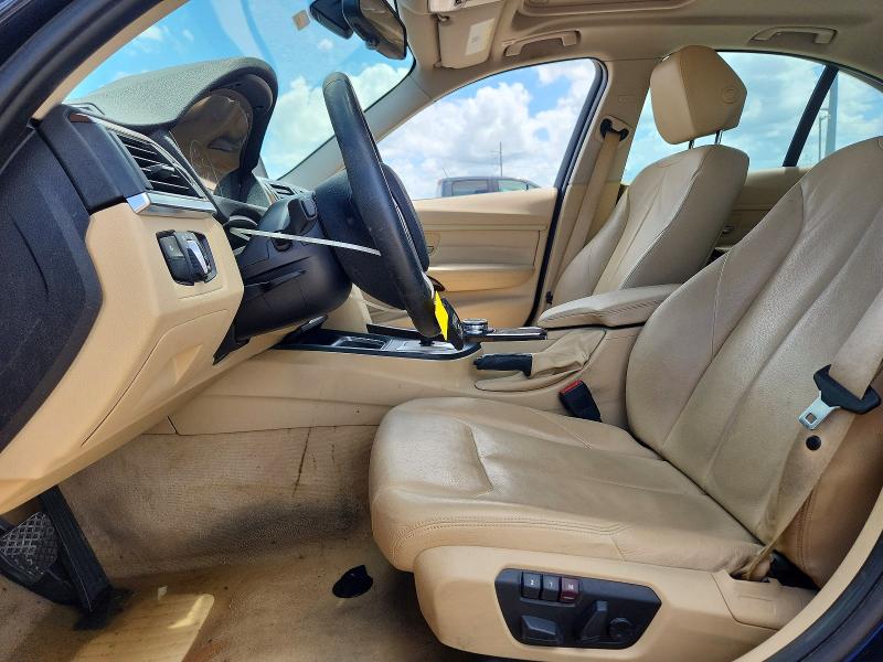 2014 BMW 3er VIN WBA3A5C57EP602260 COPART salvage auction — WATER/FLOOD, Tx - Salvage Title-Flood Damage, sold $1,300 on 2026-07-08 (photo 7)