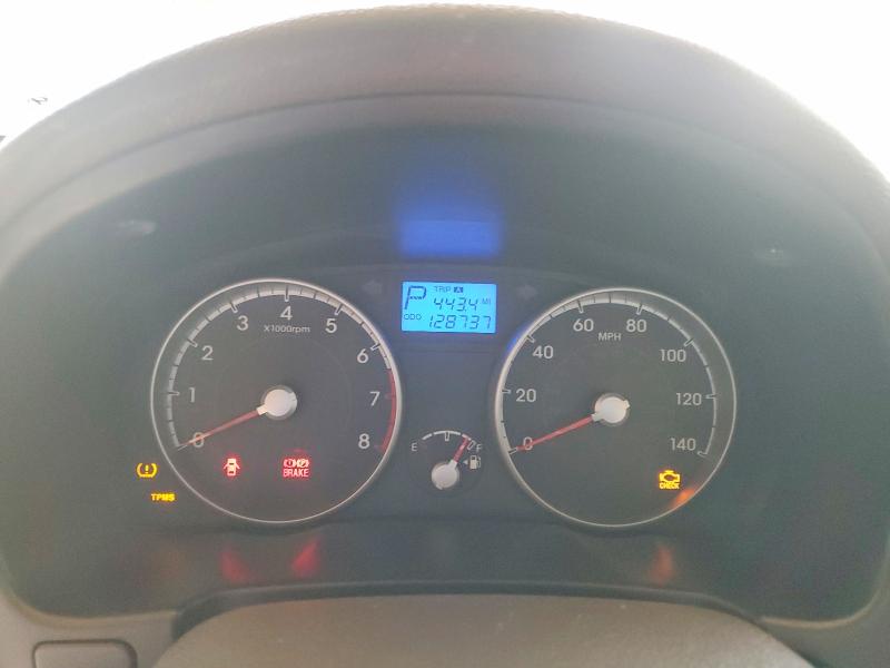 2011 Hyundai Accent VIN KMHCN4AC5BU621031 COPART salvage auction — FRONT END, Az - Certificate Of Title, sold $475 on 2026-07-29 (photo 9)