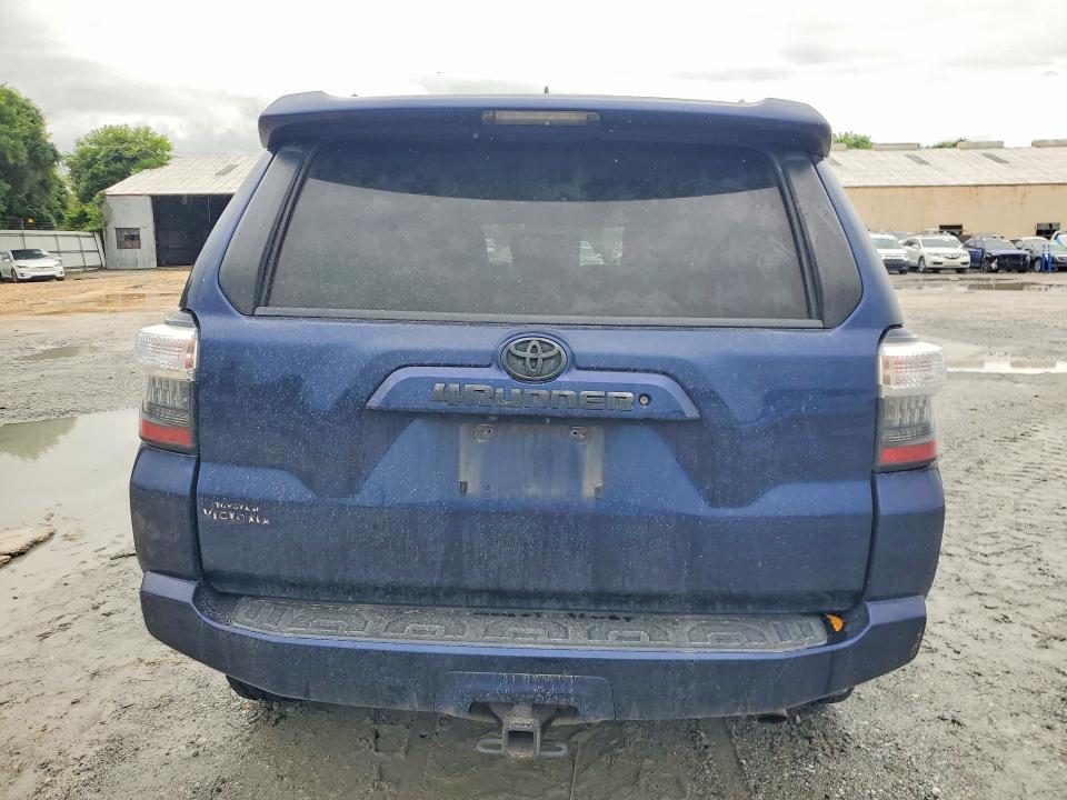 2016 Toyota VIN JTEZU5JR6G5143968 COPART salvage auction — UNDERCARRIAGE, Tx - Salvage Vehicle Title, sold $500 on 2026-07-28 (photo 6)