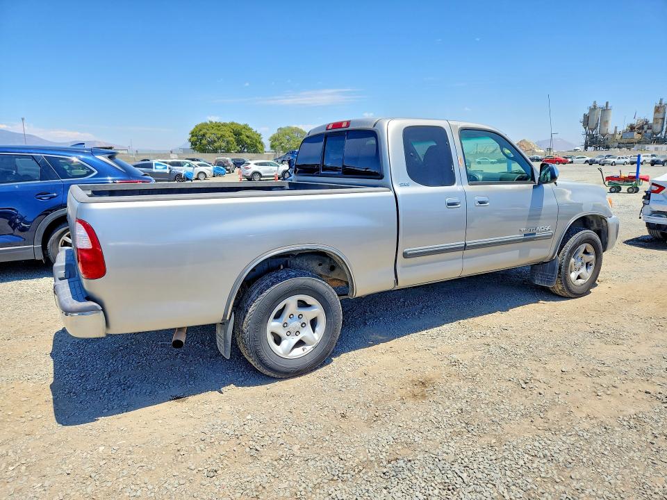 2006 Toyota Tundra VIN 5TBRU34126S466107 COPART salvage auction — MINOR DENT/SCRATCHES, Ca - Dis/Dlr/Exp Only Clean Title, sold $2,600 on 2026-07-10 (photo 3)