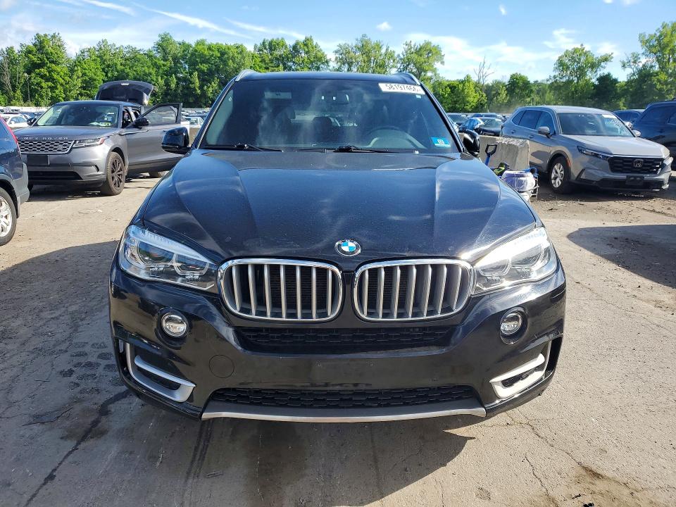 2017 BMW X5 VIN 5UXKR0C34H0V71876 COPART salvage auction — MINOR DENT/SCRATCHES, Mt - Certificate Of Title, sold $2,050 on 2026-07-30 (photo 5)