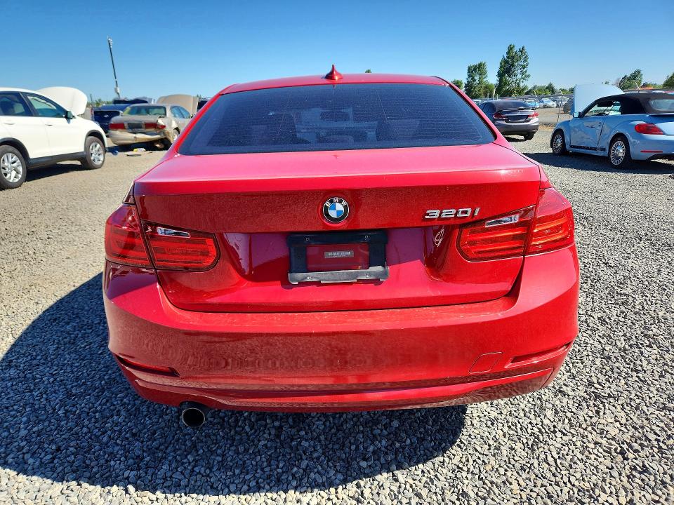 2015 BMW 3er VIN WBA3B1C54FK136761 COPART salvage auction — FRONT END, Or - Salvage Title Certificate, sold $1,150 on 2026-08-18 (photo 6)