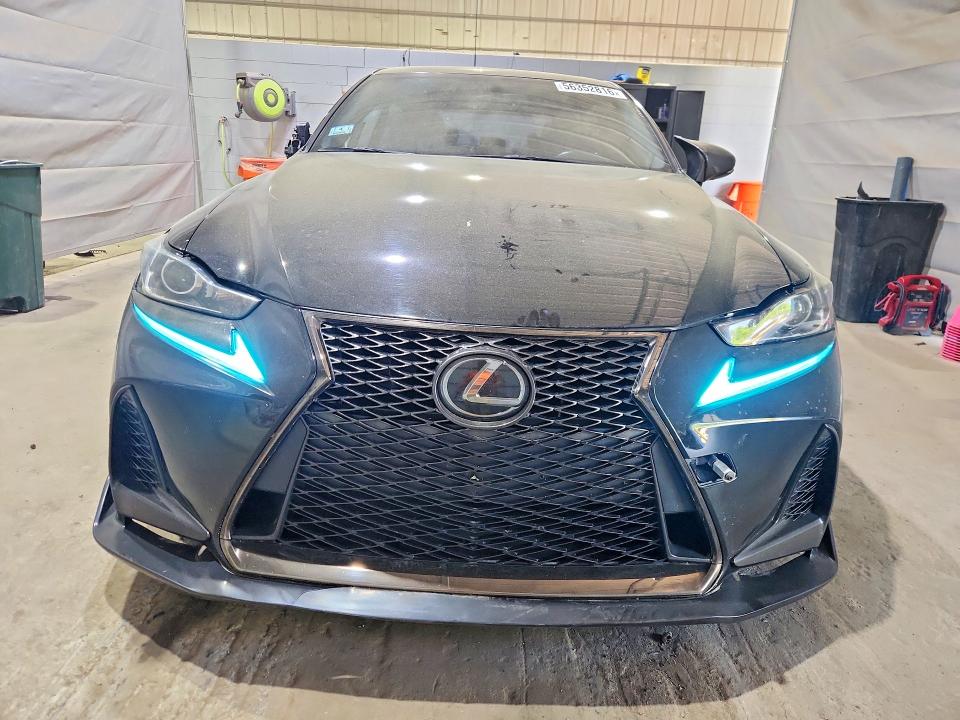 2014 Lexus Is VIN JTHCE1D23E5000194 COPART salvage auction — SIDE, NH - CERT OF TITLE-SALVAGE, sold $2,100 on 2026-07-30 (photo 5)