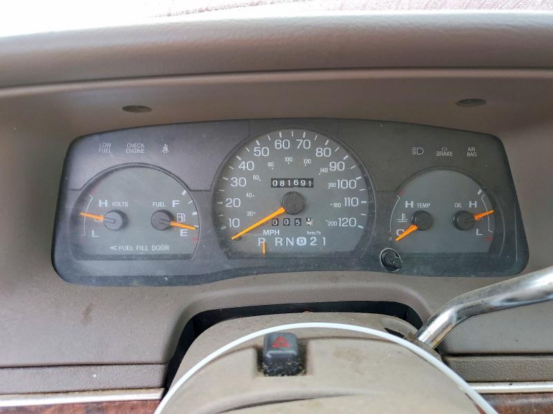 1997 Mercury Grand marquis VIN 2MELM75W7VX738862 COPART salvage auction — MINOR DENT/SCRATCHES, UT - CERTIFICATE OF TITLE (P), sold $375 on 2026-07-10 (photo 9)