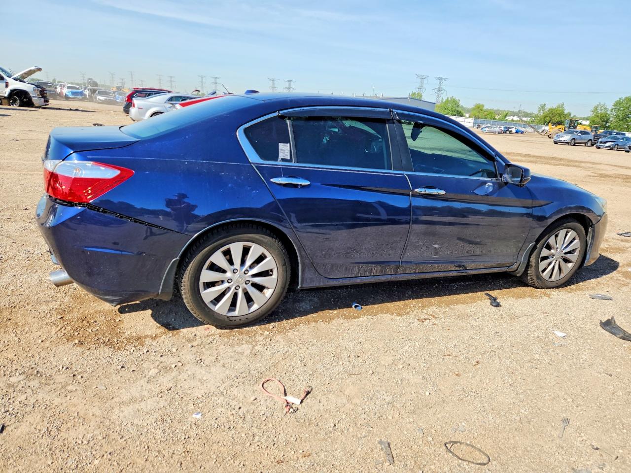 2015 Honda Accord VIN 1HGCR2F89FA042053 COPART salvage auction — Rear End, IL - SALVAGE CERTIFICATE, sold $2,750 on 2026-07-02 (photo 3)