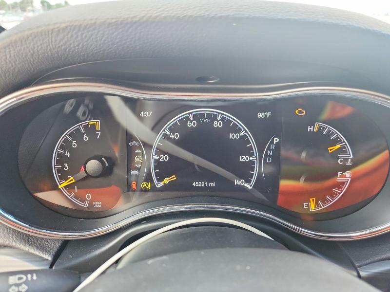 2019 Jeep Cherokee VIN 1C4RJFBG6KC704061 COPART salvage auction — MINOR DENT/SCRATCHES, Nj - Cert Of Title-Salvage, sold $12,700 on 2026-07-28 (photo 9)