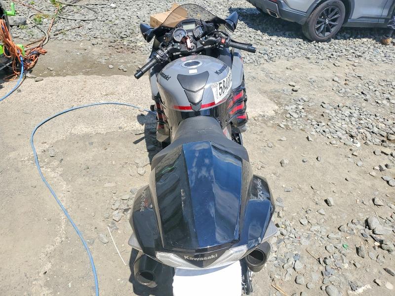 2022 Kawasaki VIN JKBZXNJ13NA015042 COPART salvage auction — ROLLOVER, NY - MV-907A SALVAGE CERTIFICATE, sold $3,000 on 2026-07-29 (photo 5)
