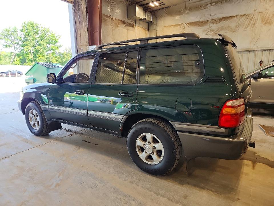 2000 Toyota Land cruiser VIN JT3HT05J5Y0079371 COPART salvage auction — MINOR DENT/SCRATCHES, Wi - Certificate Of Title, sold $3,200 on 2026-07-08 (photo 2)
