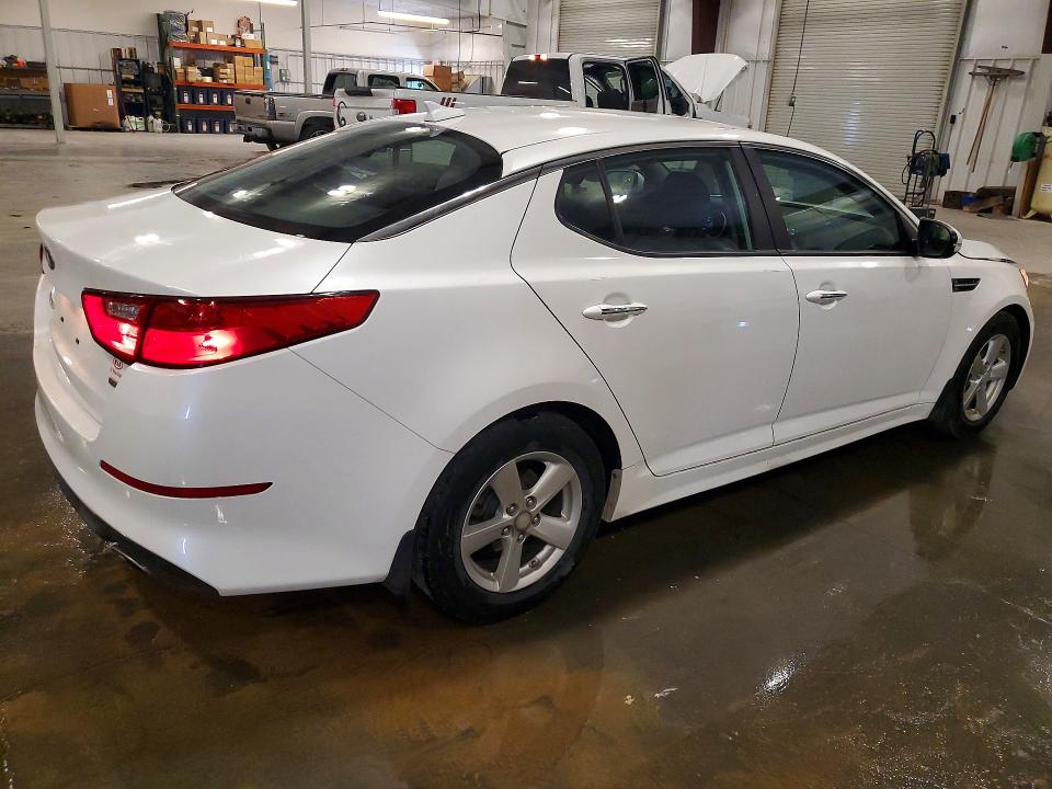 2015 Kia Optima VIN KNAGM4A7XF5596619 COPART salvage auction — FRONT END, Mn - Cert Of Title-Prior Salvage, sold $225 on 2026-07-28 (photo 3)