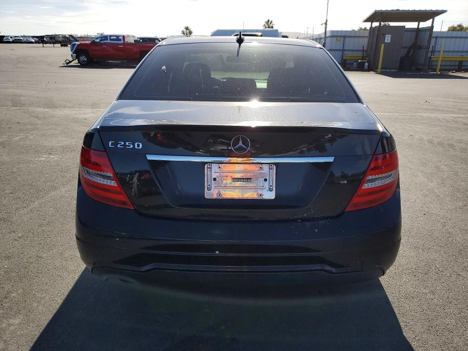 2013 Mercedes-benz C-klasse VIN WDDGF4HBXDR252386 COPART salvage auction — FRONT END, CA - SALVAGE CERTIFICATE, sold $1,250 on 2026-07-06 (photo 6)