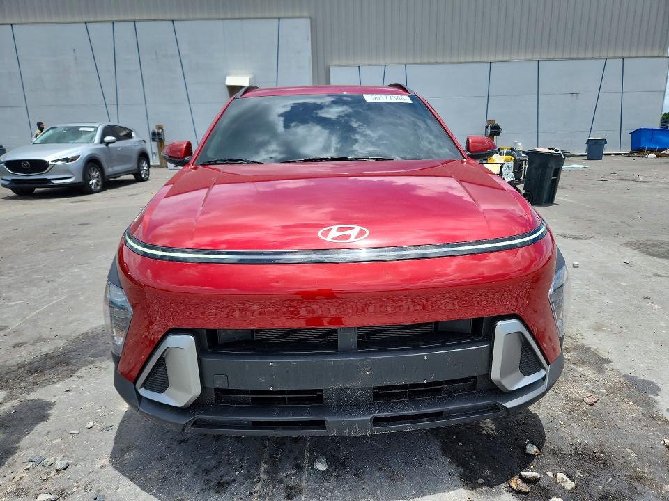 2025 Hyundai Kona VIN KM8HB3AB0SU205002 COPART salvage auction — SIDE, Fl - Certificate Of Destruction, sold $7,200 on 2026-07-13 (photo 5)