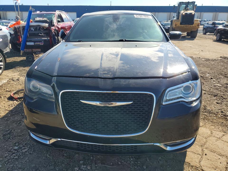 2019 Chrysler VIN 2C3CCAGG9KH586066 COPART salvage auction — FRONT END, Mi - Certificate Of Title, sold $4,800 on 2026-07-17 (photo 5)
